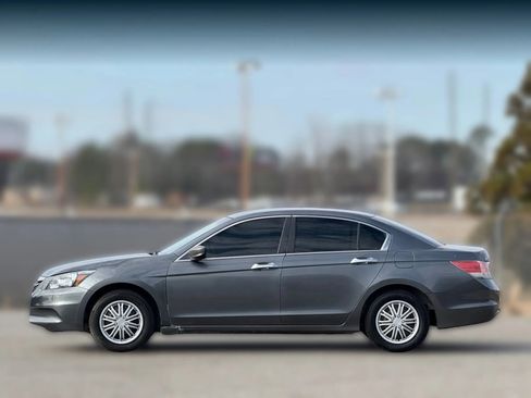 Used 2011 Honda Accord LX image 8