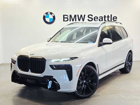 New 2026 BMW X7 xDrive40i w/ Executive Package image 1