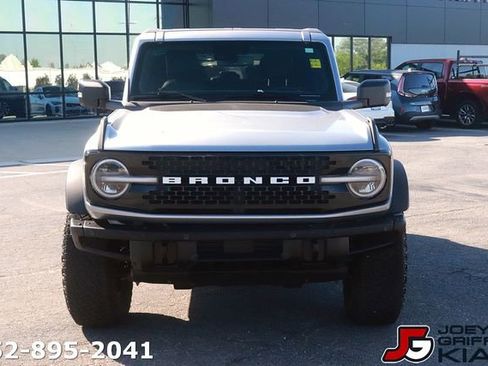 Used 2023 Ford Bronco Wildtrak AWD/4WD image 2