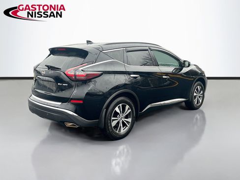 Used 2023 Nissan Murano SV image 9