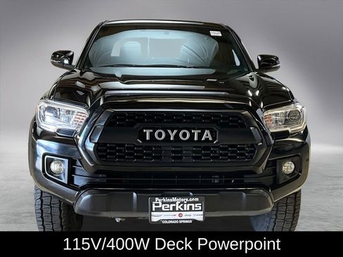 Used 2016 Toyota Tacoma TRD Off-Road image 3