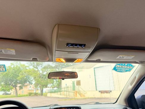 Used 2014 Dodge Grand Caravan SXT FWD image 14