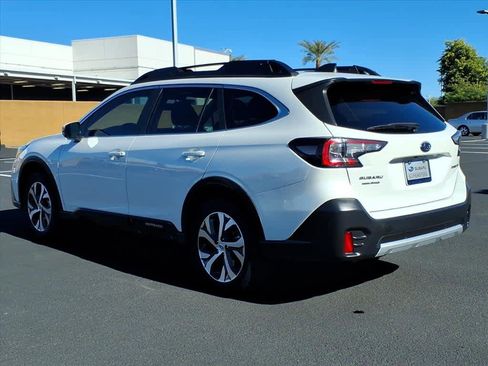 Certified 2022 Subaru Outback Limited image 5