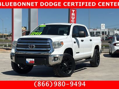 Used 2016 Toyota Tundra SR5 w/ SR5 Upgrade Package