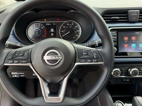 New 2025 Nissan Versa SV image 14