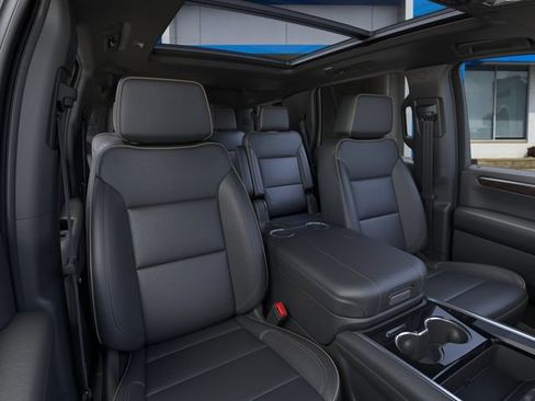 New 2026 Chevrolet Tahoe Premier w/ Sun And Tow Package AWD/4WD image 16