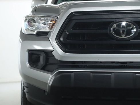 Used 2023 Toyota Tacoma SR AWD/4WD image 7