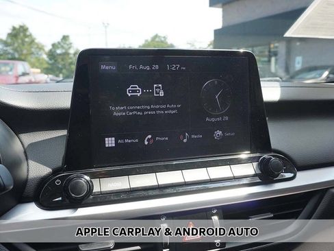 Used 2022 Kia Forte LXS w/ LXS Technology Package FWD image 6