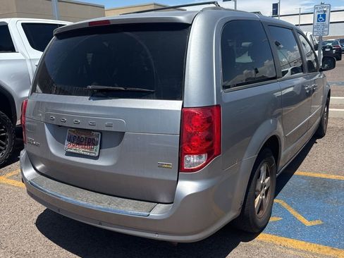 Used 2013 Dodge Grand Caravan SXT w/ Rear Park Assist Pkg FWD image 7