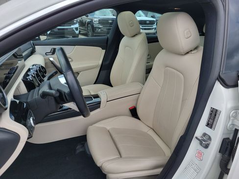Used 2025 Mercedes-Benz CLA 250 image 11