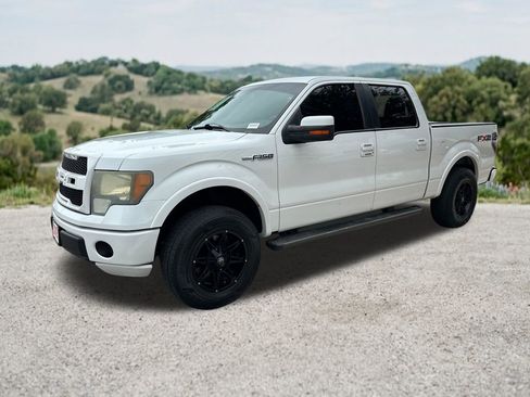 Used 2010 Ford F150 XLT RWD image 3