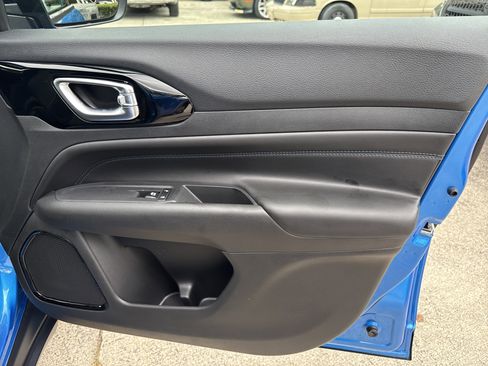 New 2026 Jeep Compass Latitude image 15