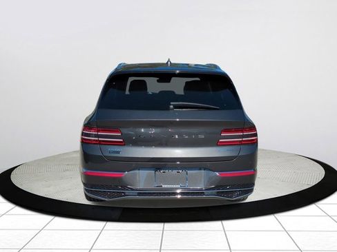 Used 2025 Genesis GV80 3.5T Advanced image 4