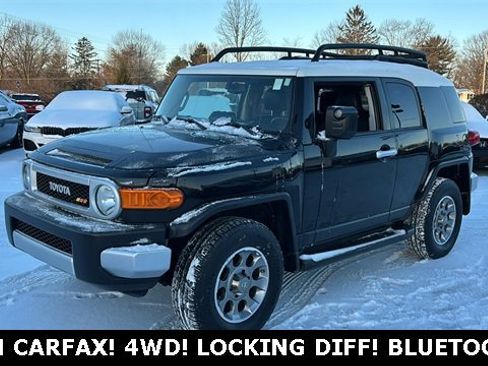 Used 2011 Toyota FJ Cruiser 4WD image 34