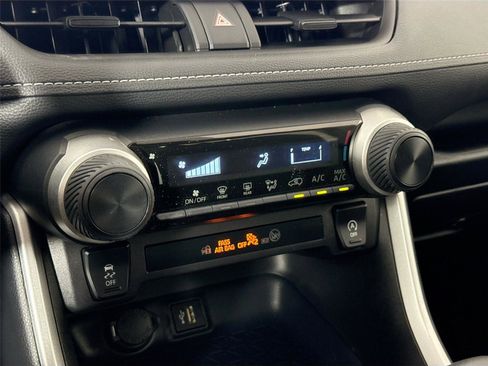 Certified 2025 Toyota RAV4 LE FWD image 23