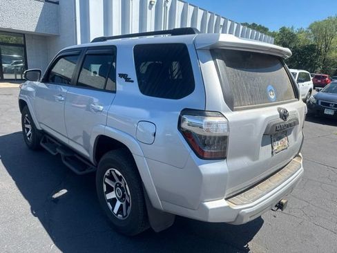 Used 2024 Toyota 4Runner TRD Off-Road Premium w/ Moonroof Package AWD/4WD image 7