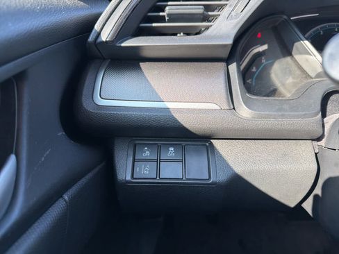 Certified 2021 Honda Civic LX image 19