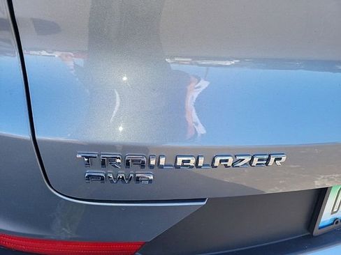 Certified 2023 Chevrolet TrailBlazer LT image 3