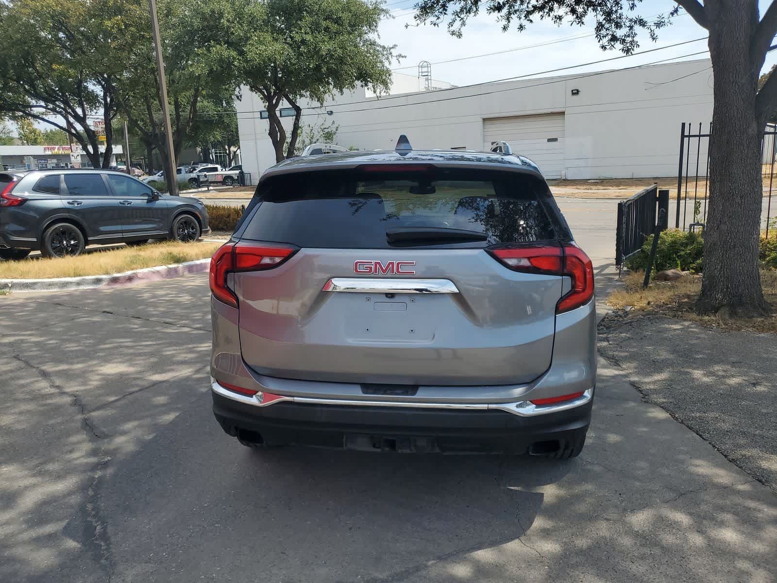 Used 2020 GMC Terrain SLT w/ Preferred Package FWD image 5