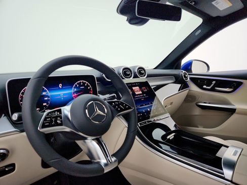 New 2026 Mercedes-Benz GLC 300 image 16