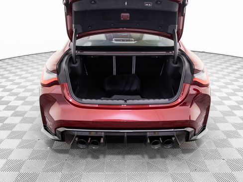 Certified 2022 BMW M4 xDrive Competition w/ M Carbon Exterior Package image 31