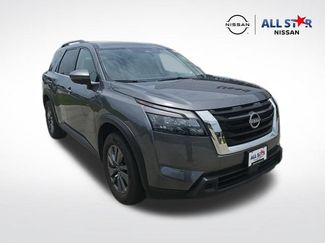 Used 2025 Nissan Pathfinder SV FWD 360° Tour