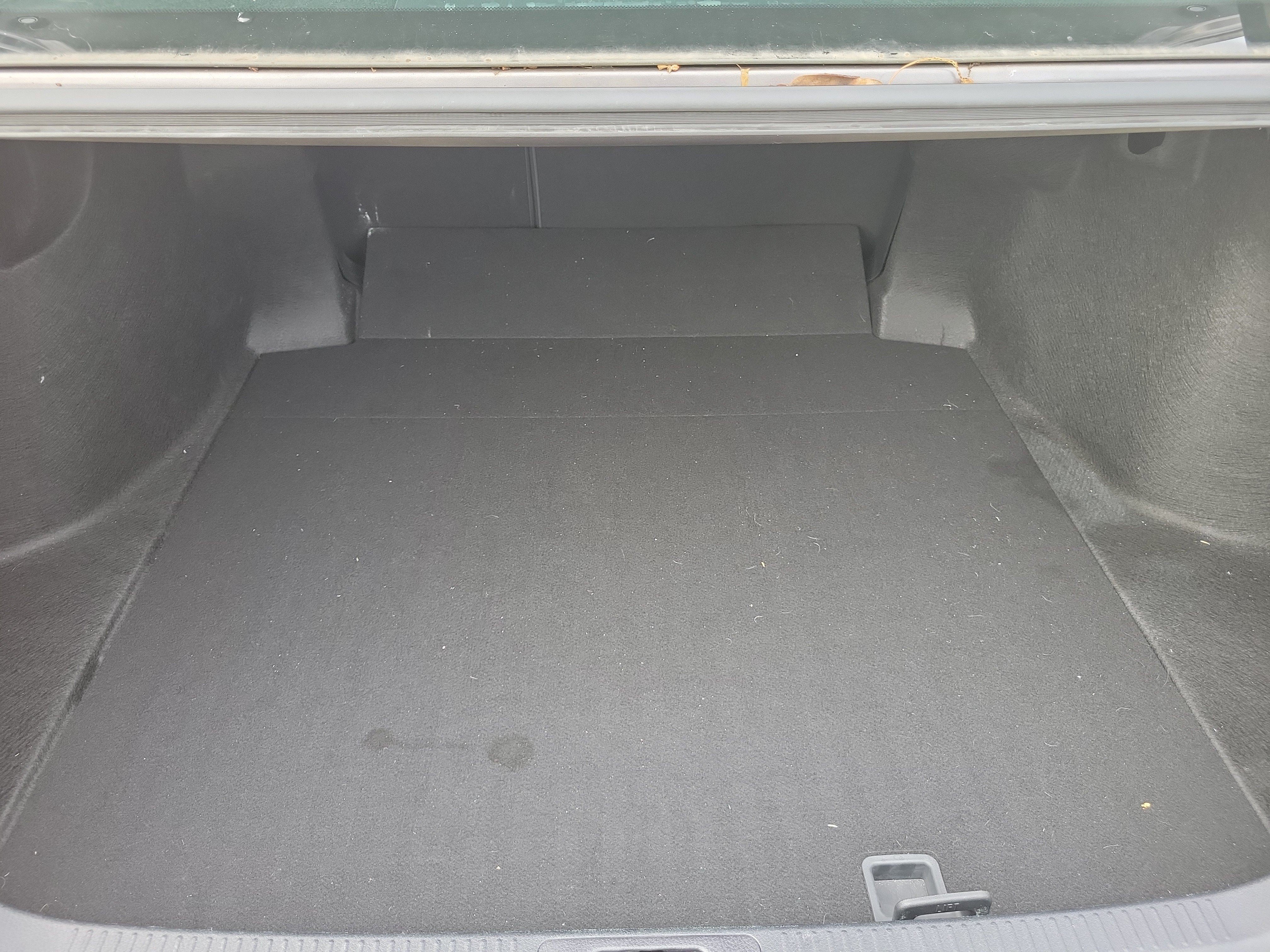 Used 2023 Toyota Camry SE FWD image 10