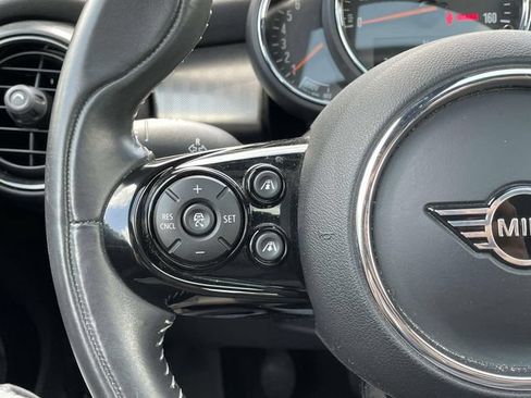 Used 2019 MINI Cooper 2-Door Hardtop w/ Storage Package FWD image 13