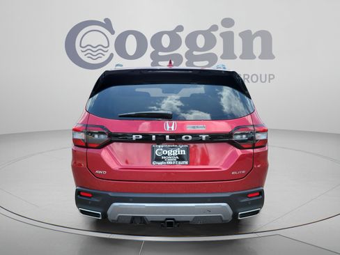 New 2026 Honda Pilot Elite image 4