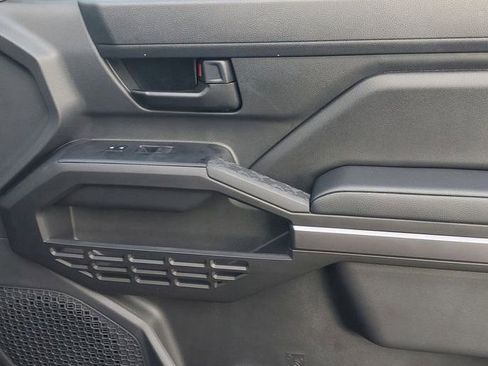 New 2026 Toyota Tacoma SR5 image 34