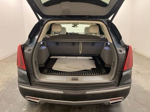 Used 2021 Cadillac XT5 Premium Luxury w/ LPO, Floor Liner Package image 29
