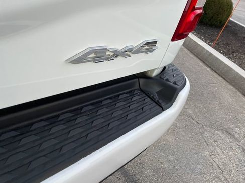 Used 2024 RAM 2500 Laramie image 13