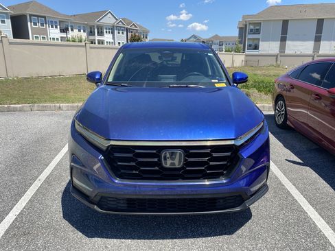 Used 2023 Honda CR-V EX-L image 2