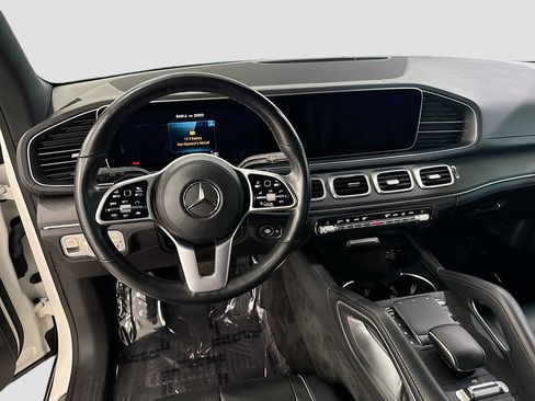 Used 2021 Mercedes-Benz GLS 450 4MATIC image 26