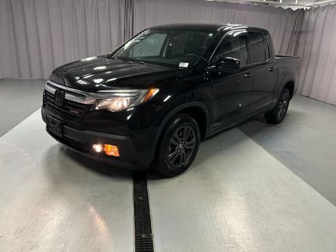 Used 2019 Honda Ridgeline Sport image 3