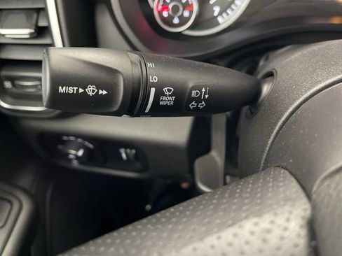 Used 2025 RAM 1500 Big Horn AWD/4WD image 34