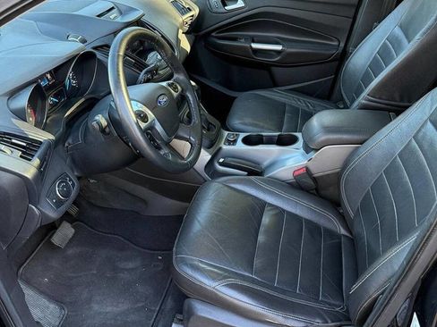 Used 2015 Ford Escape SE w/ Equipment Group 201A image 7