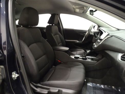Used 2023 Chevrolet Malibu LT image 14