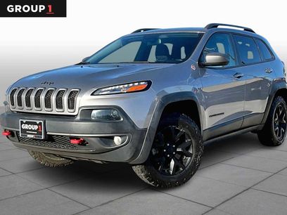 Used 2016 Jeep Cherokee Trailhawk w/ Leather Interior Group