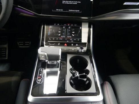 New 2026 Audi SQ8 Prestige image 39