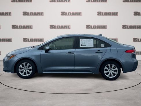 Used 2023 Toyota Corolla LE FWD image 2