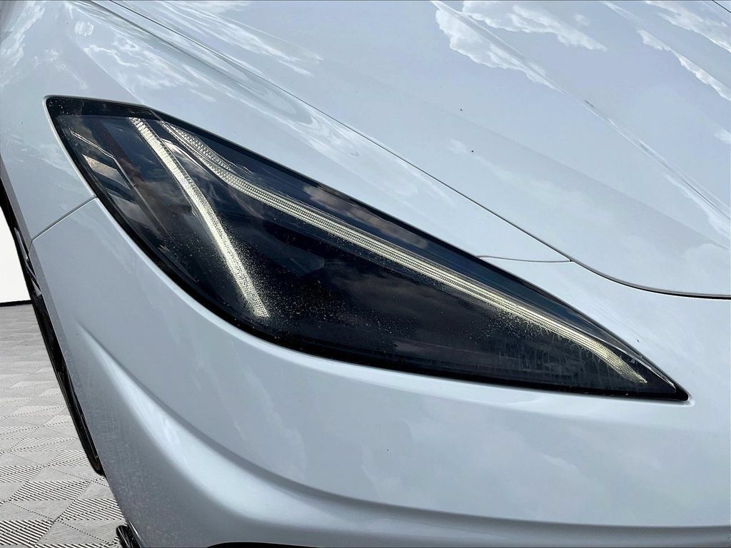 Used 2023 Chevrolet Corvette Stingray Premium Cpe w/ Z51 Performance Package RWD image 33