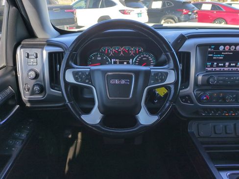 Used 2018 GMC Sierra 1500 SLT AWD/4WD image 16
