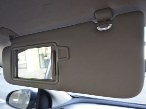 Used 2020 Kia Sportage LX image 42