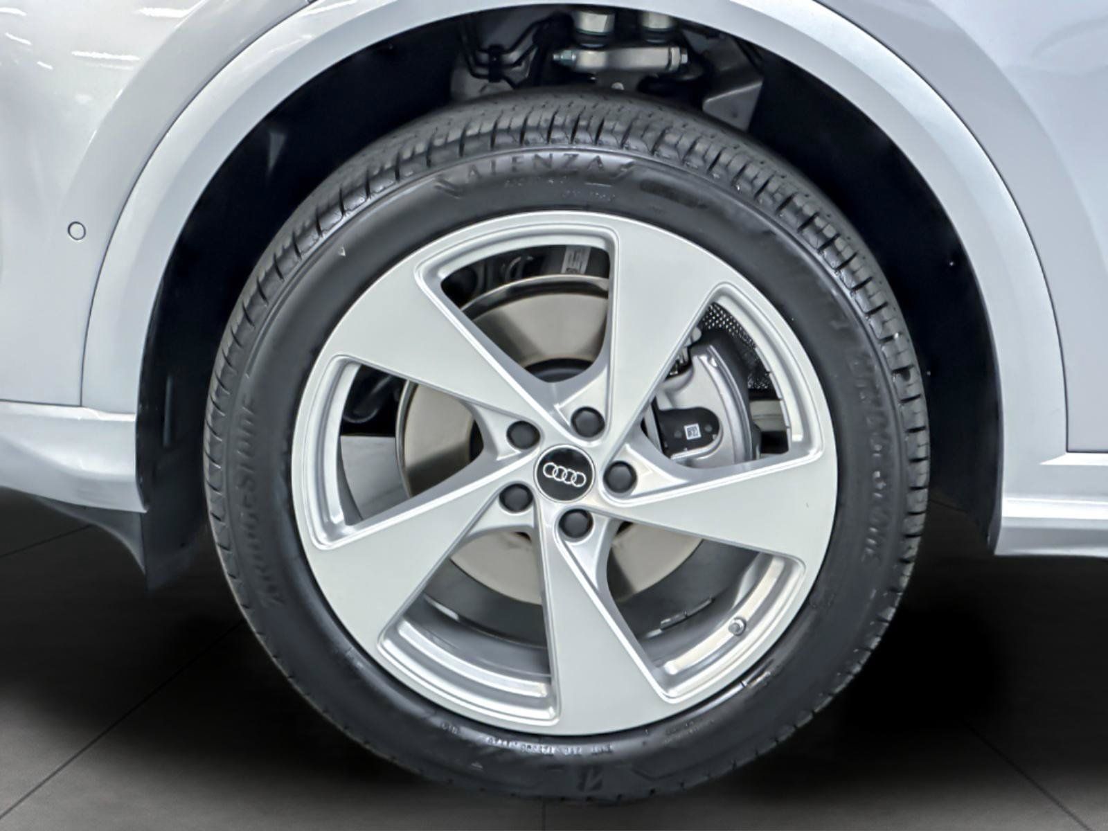 New 2026 Audi Q5 Premium AWD/4WD image 25