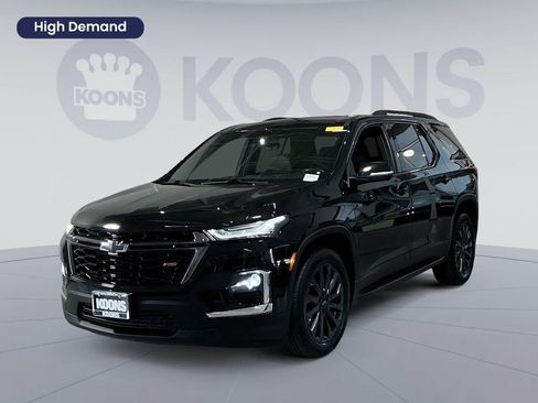 Used 2023 Chevrolet Traverse RS AWD/4WD image 1
