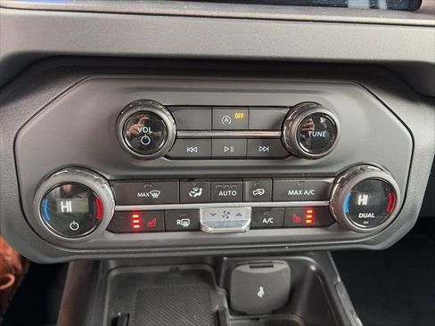 Used 2025 Ford Bronco Big Bend image 24