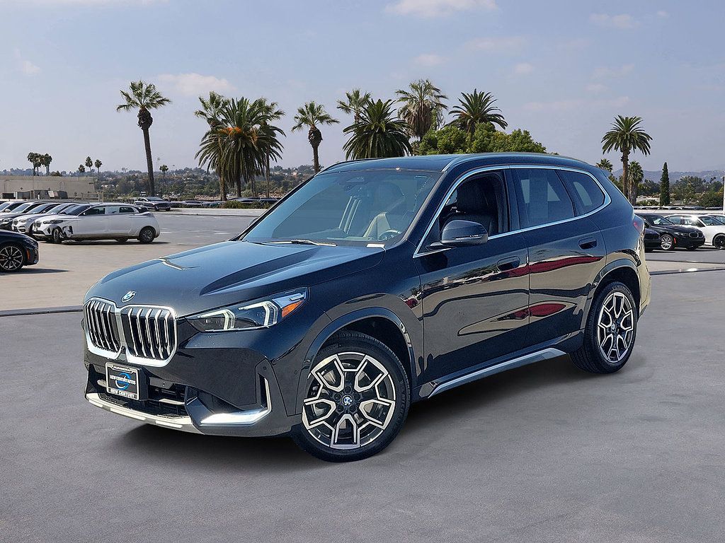Used 2026 BMW X1 xDrive28i w/ Technology Package AWD/4WD image 1