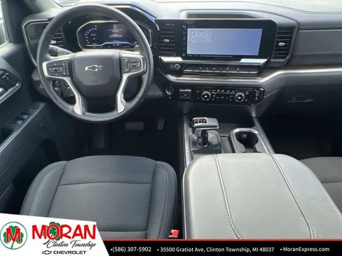 Certified 2024 Chevrolet Silverado 1500 RST w/ Z71 Off-Road Package image 13