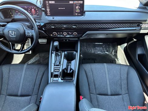Used 2024 Honda Accord Sport image 17
